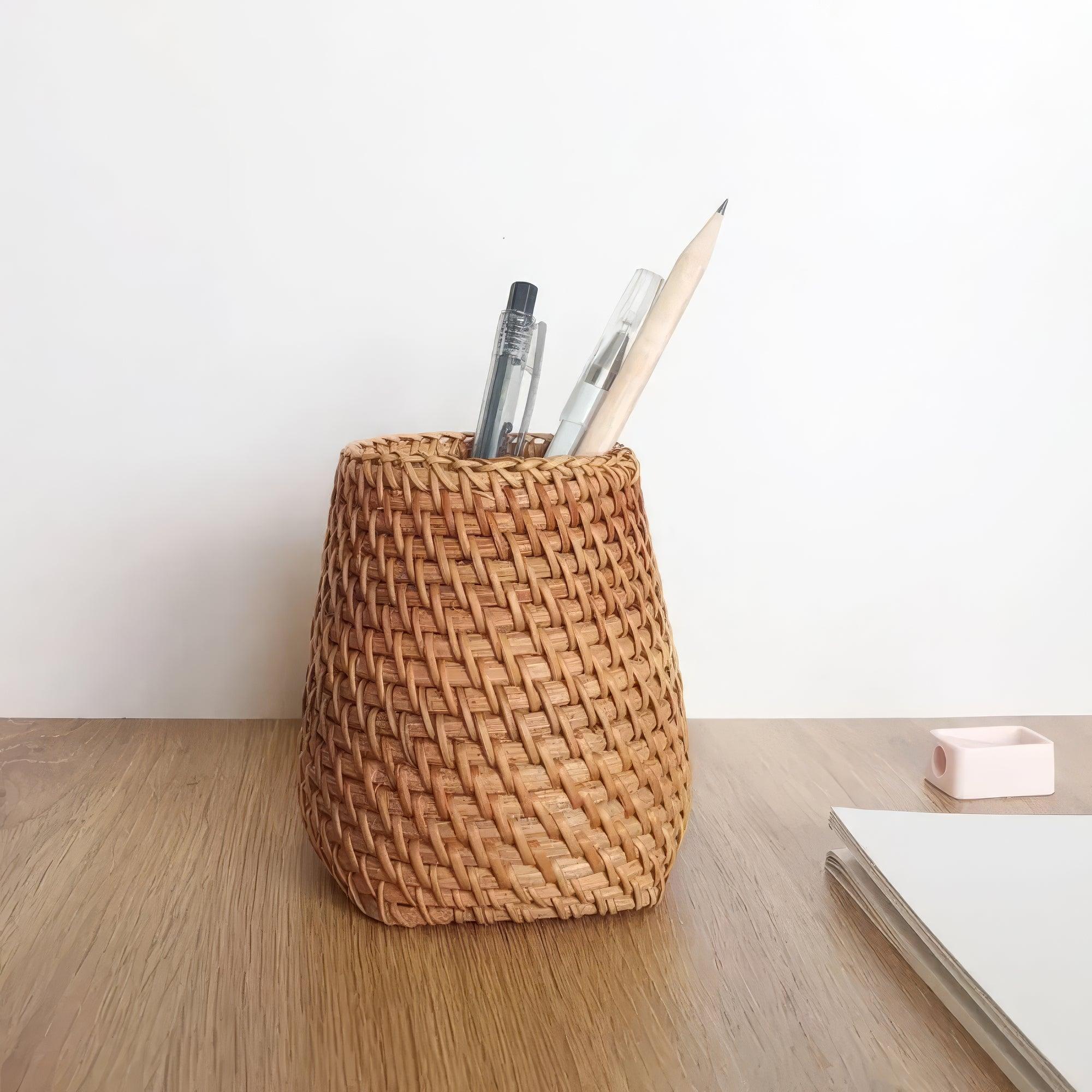 Pot à stylos en Rotin - FlatDesk