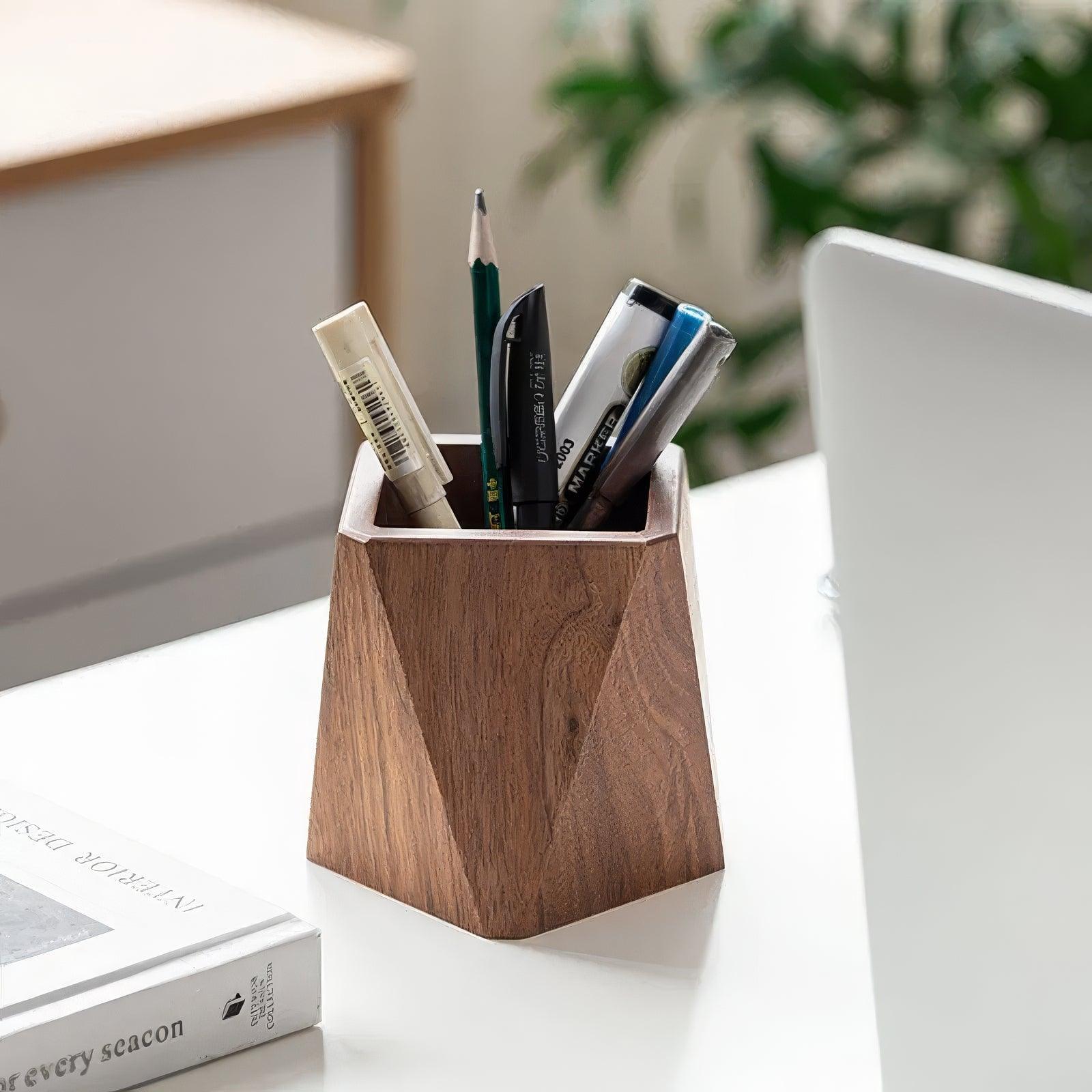 Pot à stylos en Noyer - FlatDesk